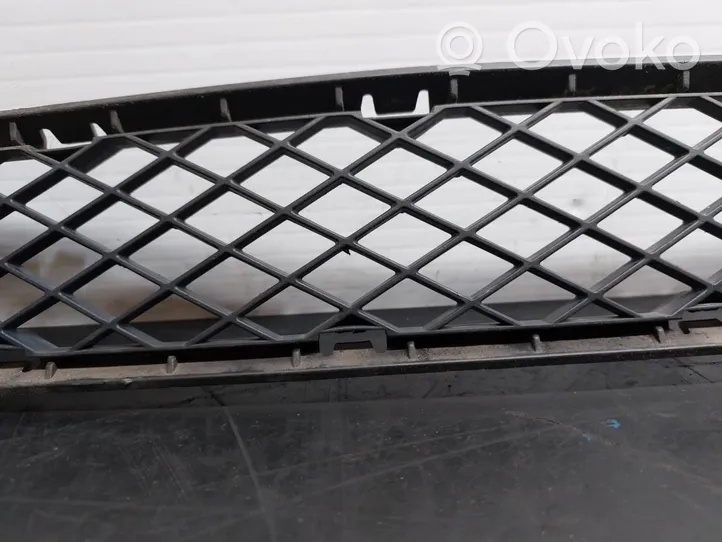 BMW X3 E83 Grille de calandre avant 