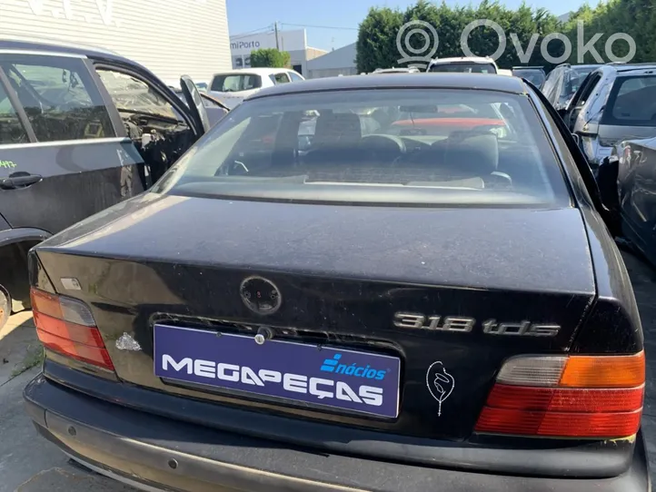 BMW 3 E36 Couvercle de coffre 