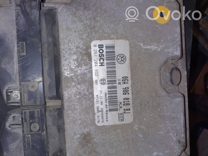 Volkswagen Bora Centralina/modulo motore ECU 06A906018BJ