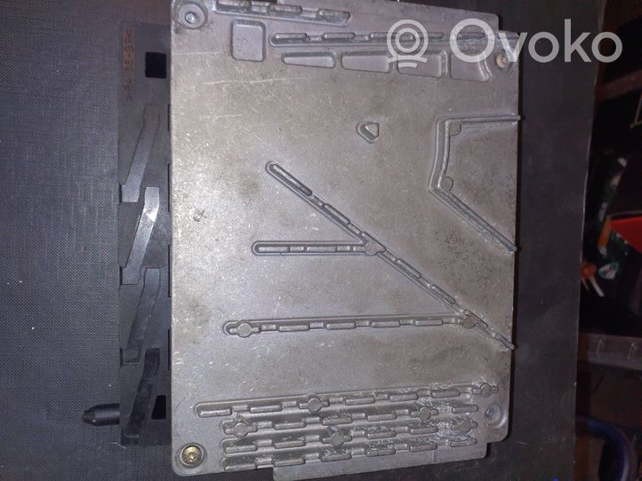 Volvo S70  V70  V70 XC Sterownik / Moduł ECU 0281001776