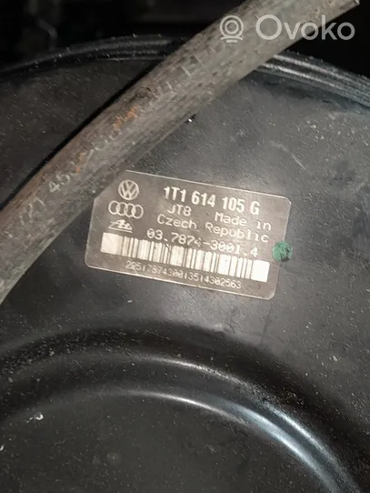 Volkswagen Touran I Brake booster 1T1614105G