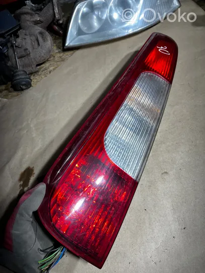 Ford Focus C-MAX Rear/tail lights 3M5113A603AA