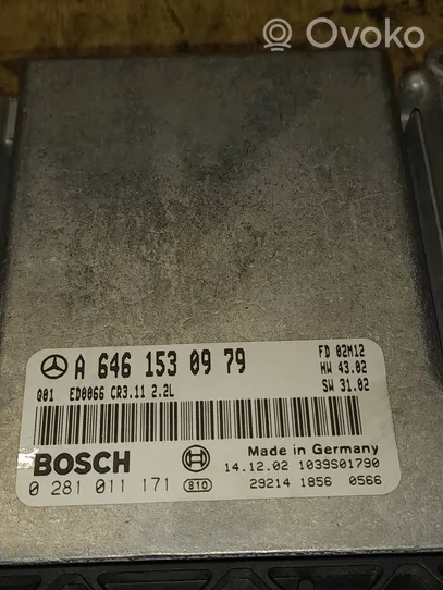 Mercedes-Benz E W211 Calculateur moteur ECU A6461530979