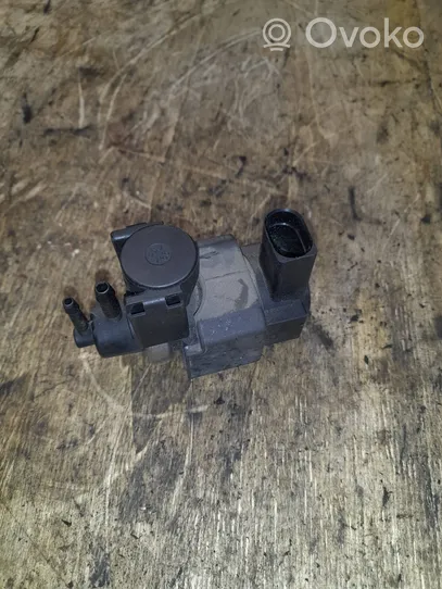 Audi A6 S6 C6 4F Solenoidinis vožtuvas 059906629A