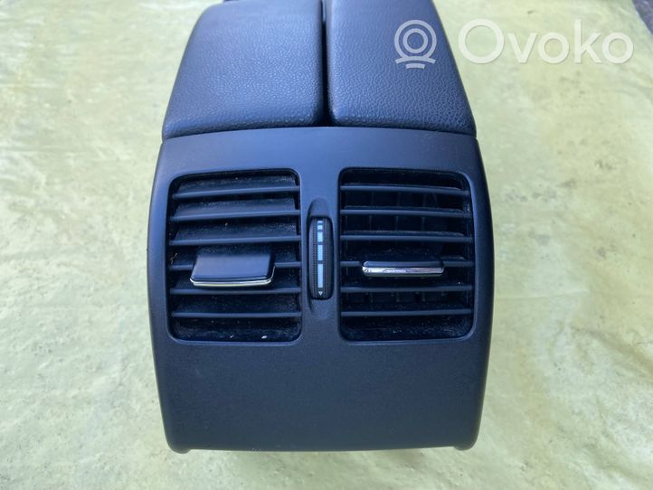 Mercedes-Benz C AMG W204 Console centrale A2045401307