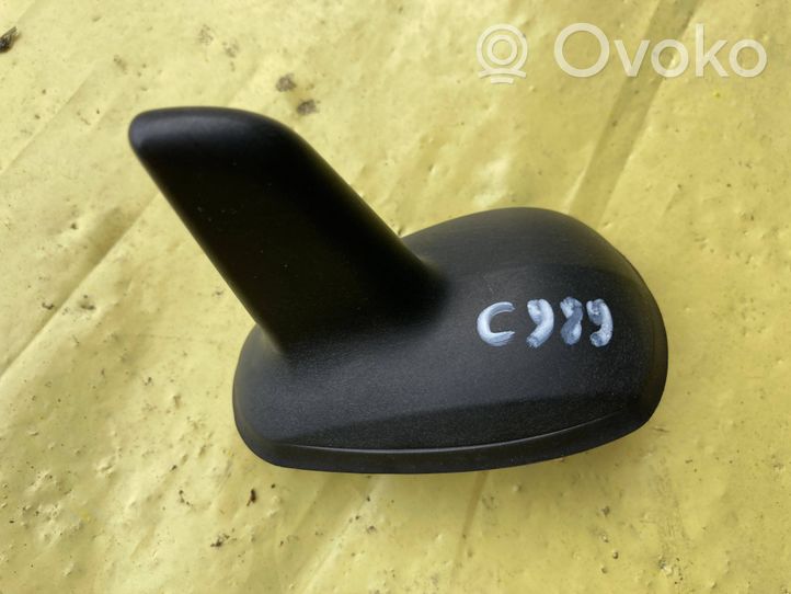 Mercedes-Benz C AMG W204 Antenne GPS A2048208275