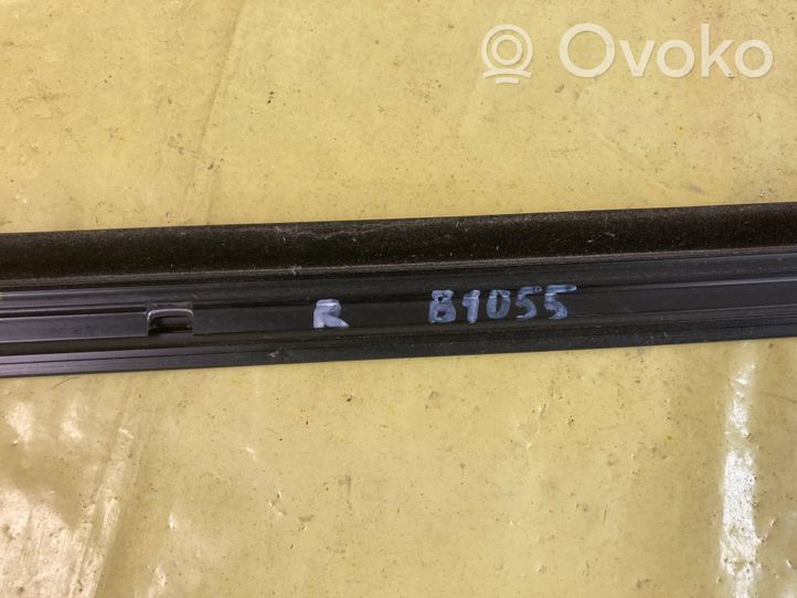 Mercedes-Benz A W169 Etuoven lasin muotolista A1697250865