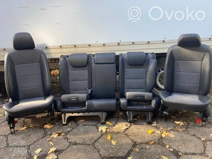 Mercedes-Benz B W245 Juego del asiento 