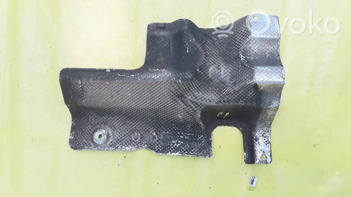 Mercedes-Benz C W204 Bouclier thermique d'échappement A2046800922