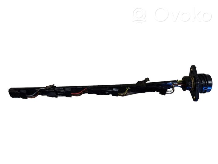 Skoda Octavia Mk2 (1Z) Wiązka wtryskiwaczy 038971803