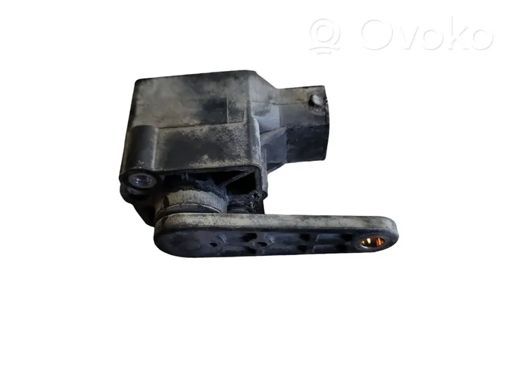 Audi A6 S6 C5 4B Sensore di livello altezza posteriore sospensioni pneumatiche 4B0907503