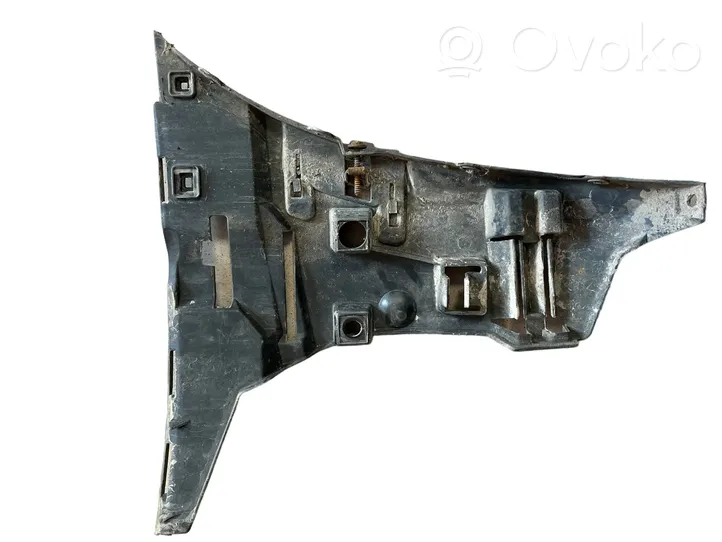 Volvo V70 Front bumper mounting bracket 09190304