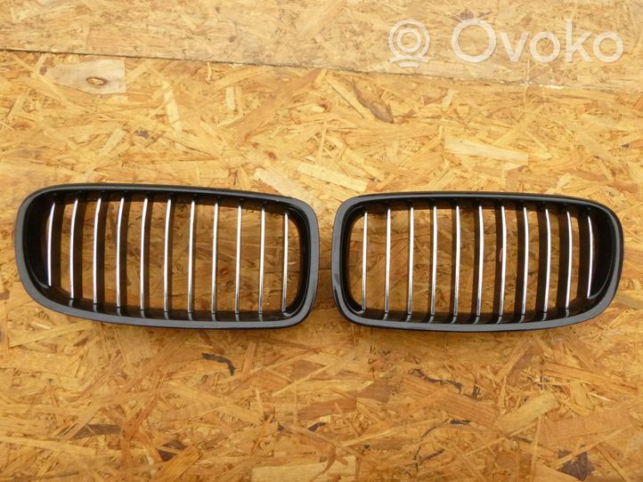 BMW 3 F30 F35 F31 Grille de calandre avant 51137405835