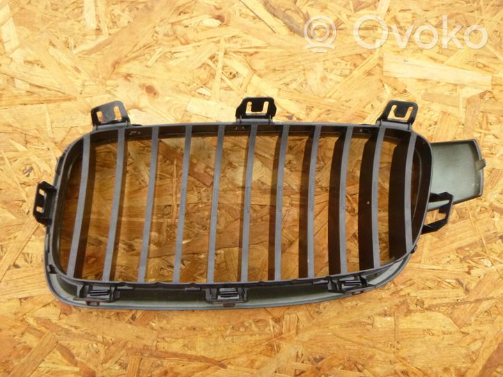 BMW 3 F30 F35 F31 Grille de calandre avant 51137405835