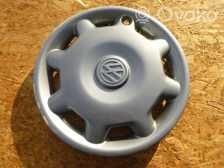 Volkswagen Golf III R14 wheel hub/cap/trim 1HM601147A