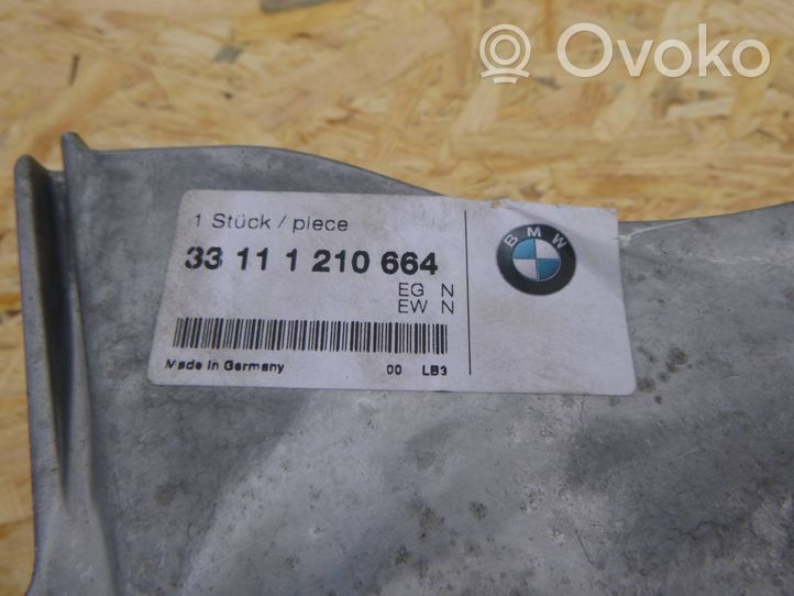 BMW 5 E28 Galinis reduktorius 33111210664