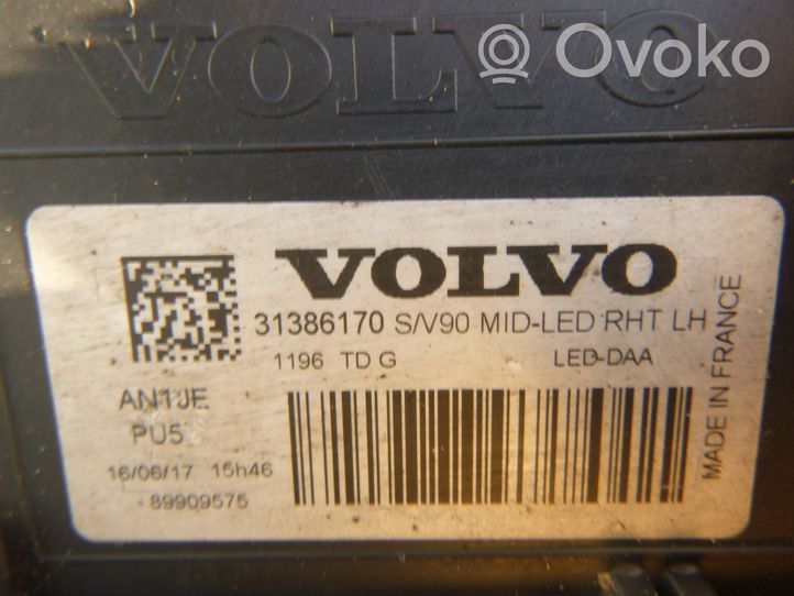 Volvo S90, V90 Faro/fanale 31386170