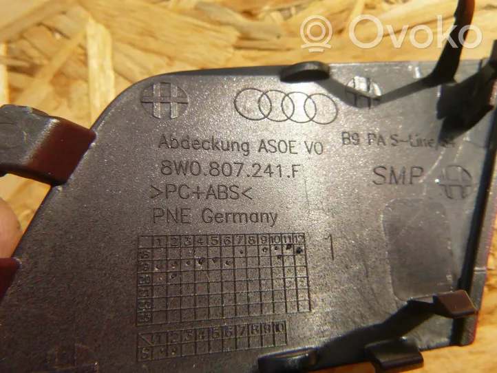 Audi A4 S4 B9 8W Zaślepka / Osłona haka holowniczego przednia 8W0807241F