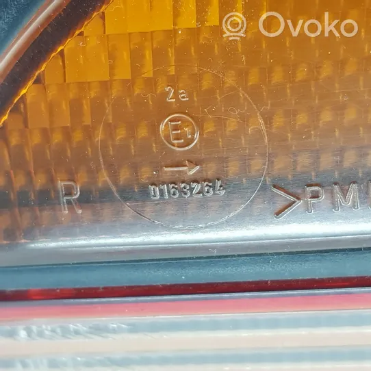 Volkswagen Golf III Feux arrière / postérieurs 0163264