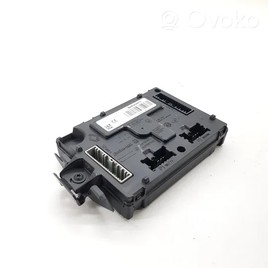 Dacia Sandero Central body control module 284B10447R