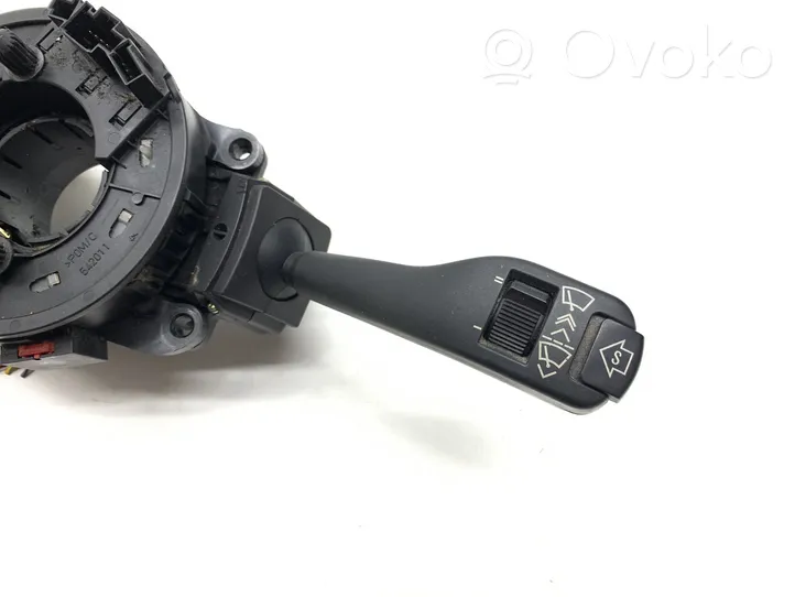 BMW 5 E39 Leva/interruttore dell’indicatore di direzione e tergicristallo 613183753989N