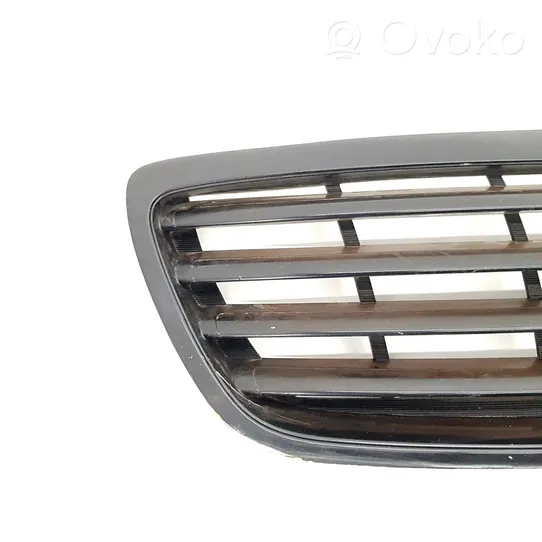 KIA Carnival Front bumper upper radiator grill 