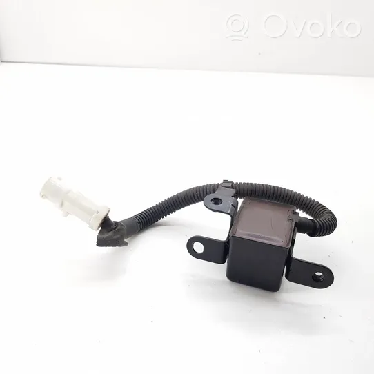 Jaguar XK8 - XKR Airbag deployment crash/impact sensor HJA9660AA