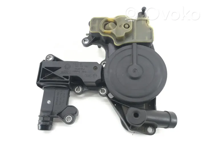 Audi A4 S4 B8 8K Separatore dello sfiato dell’olio 06H103495