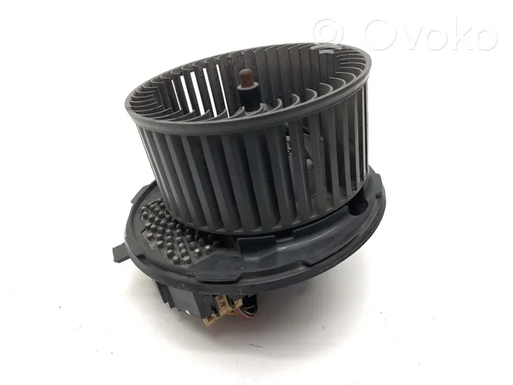 Volkswagen Golf V Pulseur d'air habitacle 3C0907521B