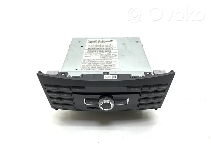 Mercedes-Benz E A207 Radio/CD/DVD/GPS-pääyksikkö A2129004914