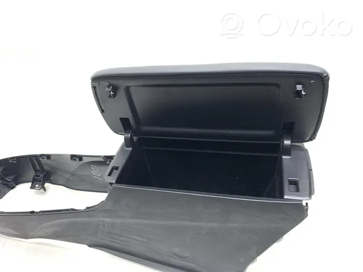 Toyota Prius (XW50) Center console 5891147060