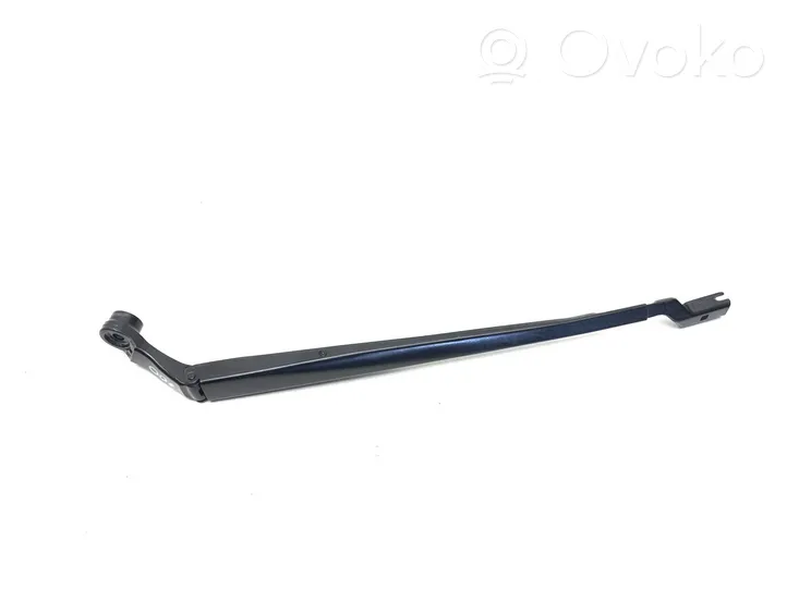 Toyota Prius (XW50) Front wiper blade arm 6292577