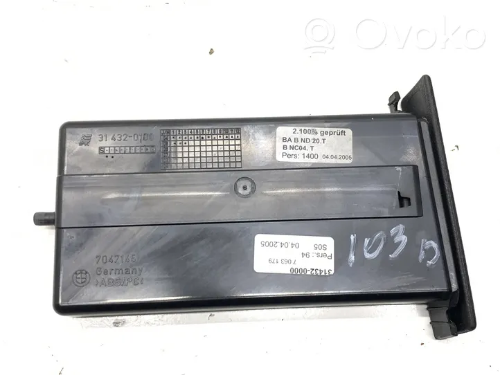 BMW 5 E60 E61 Cup holder 314320100