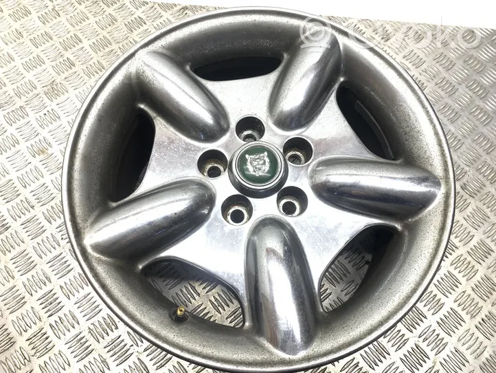 Jaguar XK8 - XKR R12 alloy rim 8JX17CHX33