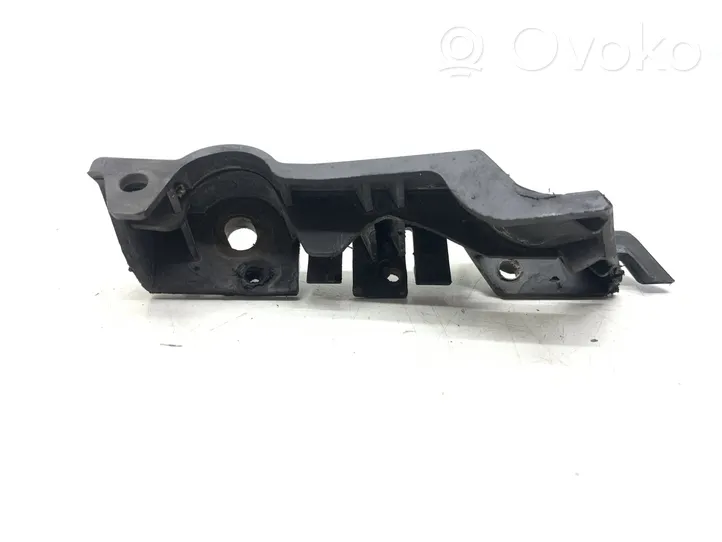 Audi A4 S4 B8 8K Support de montage de pare-chocs avant 8K0807284