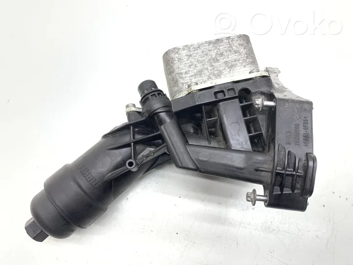 BMW 4 F32 F33 Support de filtre à huile 70568660