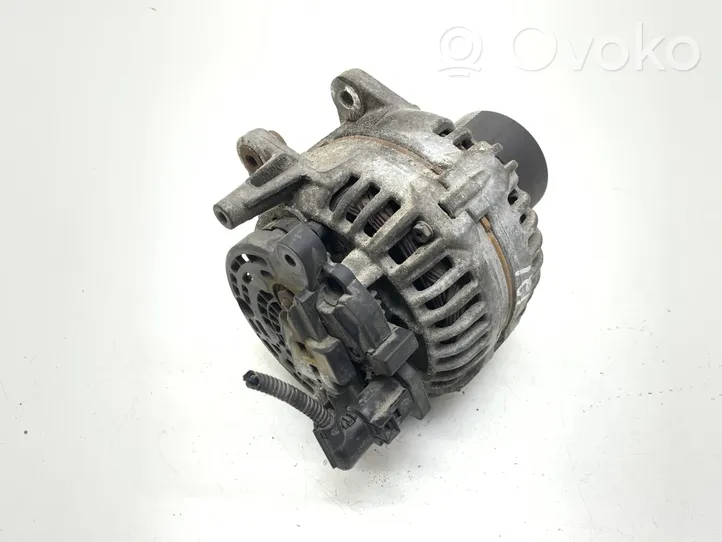 Volkswagen Transporter - Caravelle T5 Alternator 0124615031492