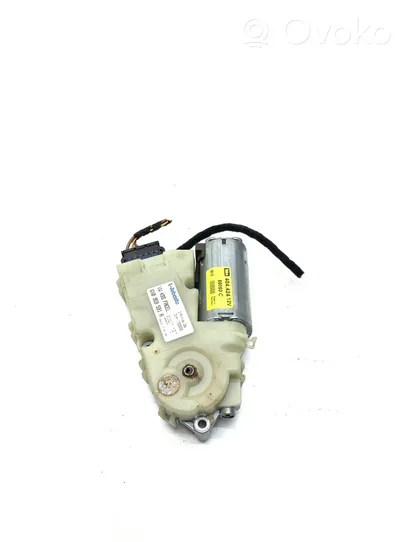 Skoda Fabia Mk1 (6Y) Sunroof motor/actuator 6X0959591A