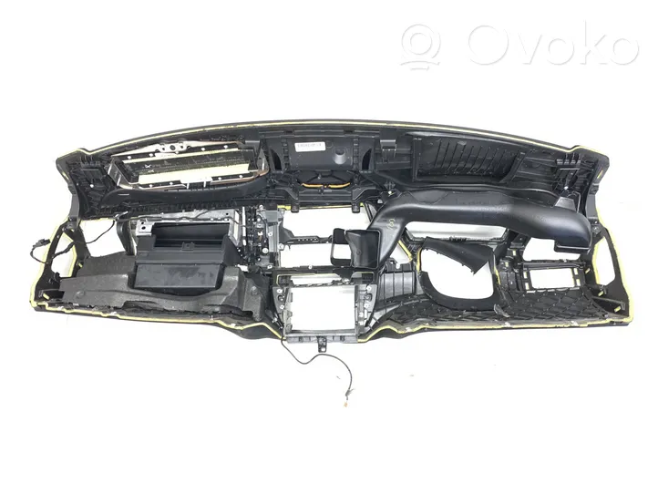 BMW X5 E70 Tableau de bord 6958777