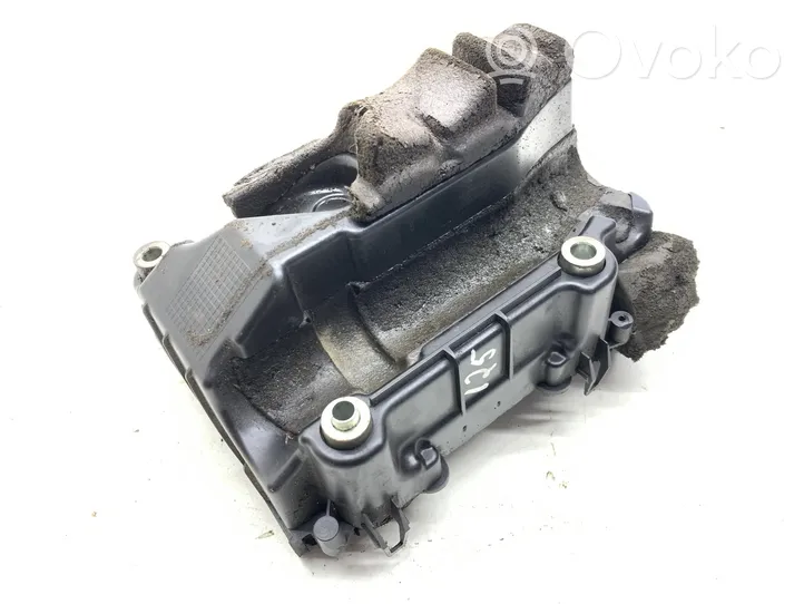 Volkswagen Scirocco Risuonatore di aspirazione 03C145650