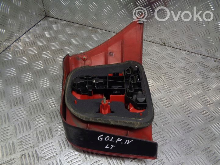 Volkswagen Golf IV Set feux arrière / postérieurs 1J6945095Q