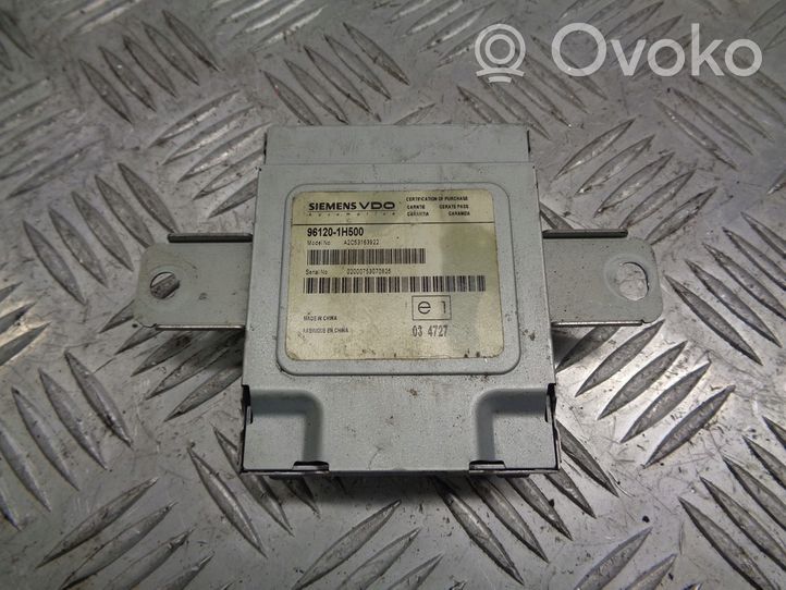 KIA Ceed USB valdymo blokas 96120-1H500