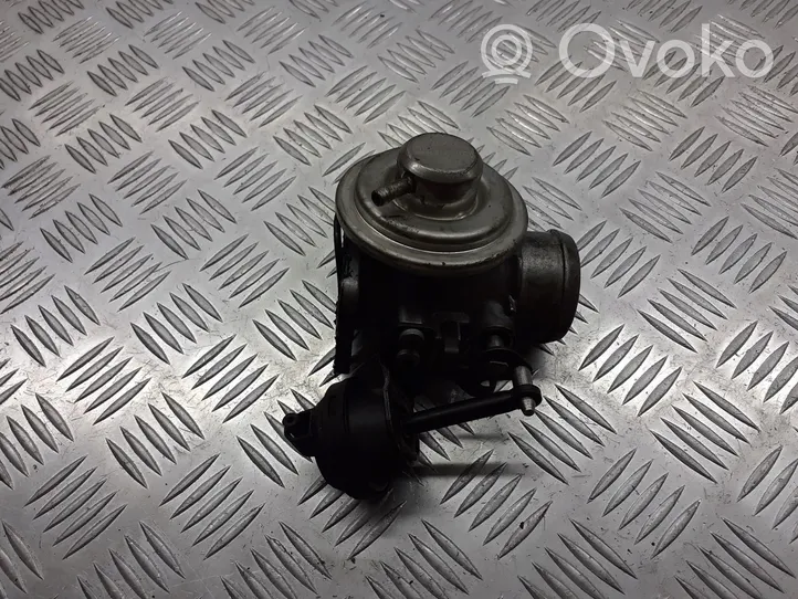 Audi A3 S3 8L Válvula EGR 038131501E