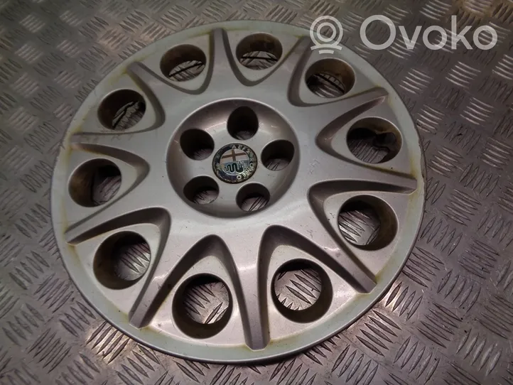 Alfa Romeo 147 Tapa/tapón del tornillo de la rueda 15