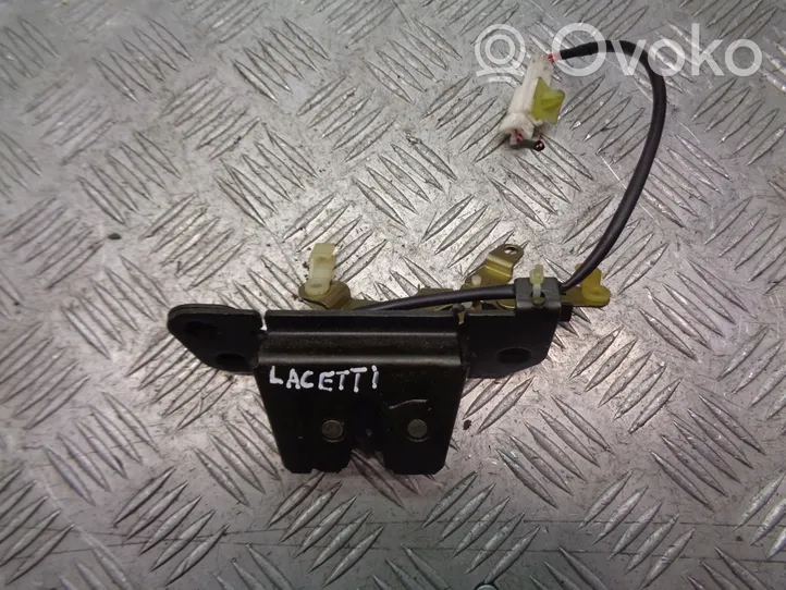 Chevrolet Lacetti Tailgate exterior lock 