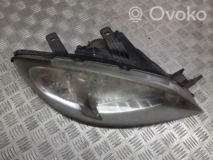 Chevrolet Lacetti Faro/fanale 00000652