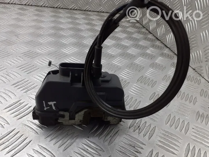 Citroen C3 Zamek drzwi tylnych 61427080