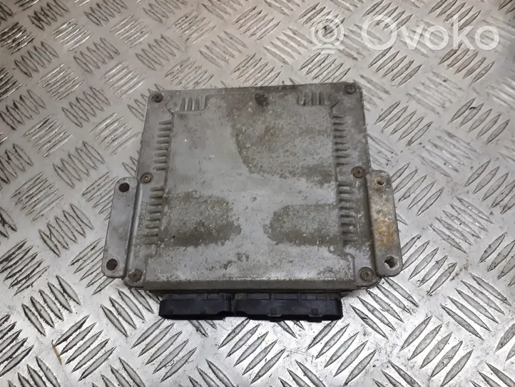 Chrysler Grand Voyager IV Unité de commande, module ECU de moteur 0281010814