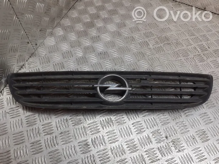 Opel Zafira A Grille calandre de capot 90580679