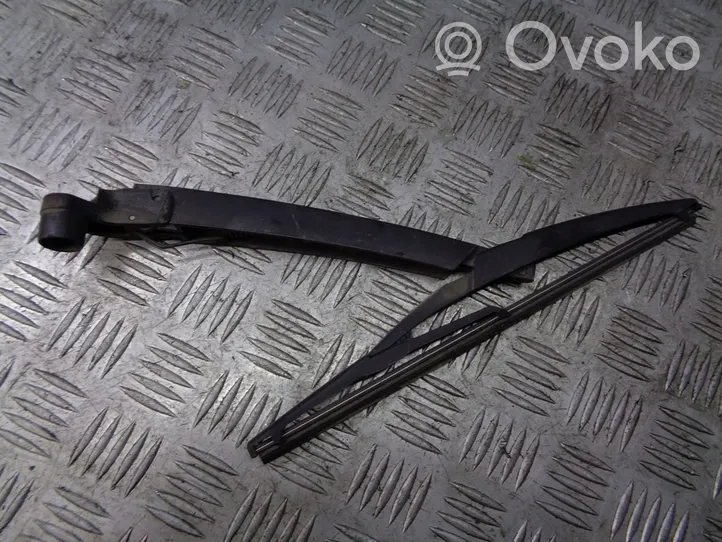 Opel Astra G Rear wiper blade arm 